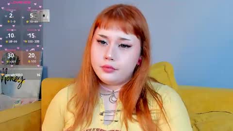 Snapshot of roxy_moor chatting on June 18, 2026, 9:14 am Roxy online show from June 18, 2026, 9:14 am