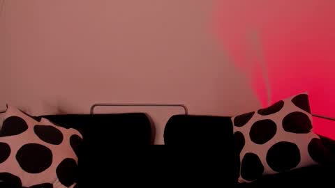 val online show from October 9, 2025, 10:41 pm