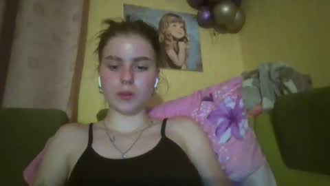 Snapshot of royalvelour chatting on July 2, 2026, 9:21 pm royalvelour online show from July 2, 2026, 9:21 pm