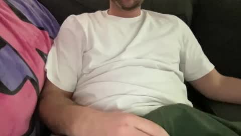 Snapshot of roythegil chatting on January 4, 2025, 1:10 am roythegil online show from January 4, 2025, 1:10 am