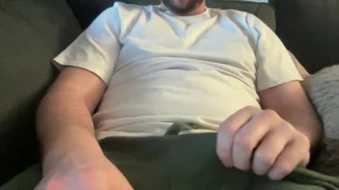 Snapshot of roythegil chatting on February 14, 2026, 10:50 pm roythegil online show from February 14, 2026, 10:50 pm