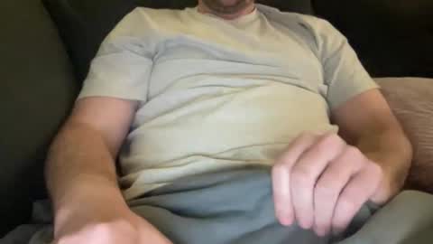 Snapshot of roythegil chatting on February 21, 2026, 12:00 am roythegil online show from February 21, 2026, 12:00 am