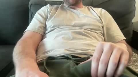 Snapshot of roythegil chatting on February 23, 2026, 9:12 pm roythegil online show from February 23, 2026, 9:12 pm