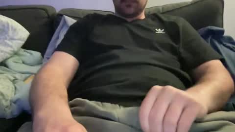 Snapshot of roythegil chatting on March 13, 2026, 4:30 am roythegil online show from March 13, 2026, 4:30 am