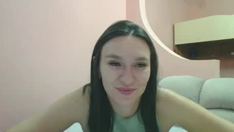 Snapshot of roza05x chatting on October 13, 2025, 9:48 pm Roza05x online show from October 13, 2025, 9:48 pm