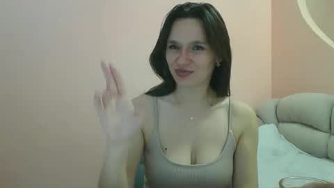Snapshot of roza05x chatting on October 24, 2025, 9:11 pm Roza05x online show from October 24, 2025, 9:11 pm