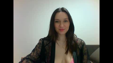 Snapshot of roza05x chatting on March 13, 2026, 12:01 pm Roza05x online show from March 13, 2026, 12:01 pm