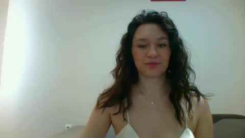 Snapshot of roza05x chatting on March 16, 2026, 8:40 am Roza05x online show from March 16, 2026, 8:40 am