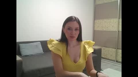 Snapshot of roza05x chatting on April 6, 2026, 8:15 am Roza05x online show from April 6, 2026, 8:15 am