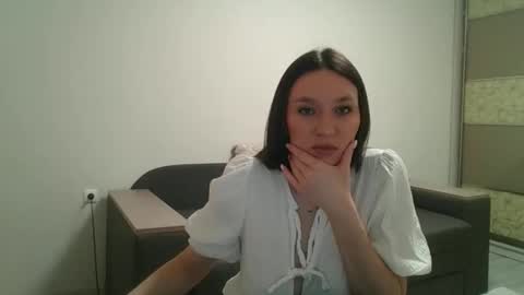 Snapshot of roza05x chatting on April 28, 2026, 7:57 am Roza05x online show from April 28, 2026, 7:57 am