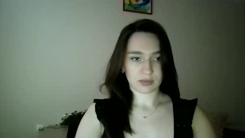Snapshot of roza05x chatting on June 1, 2026, 9:44 am Roza05x online show from June 1, 2026, 9:44 am