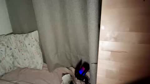 Rose  online show from March 6, 2026, 10:17 pm