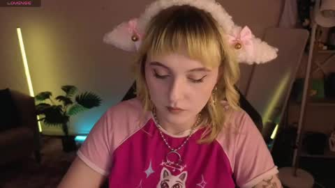 Roziett online show from April 23, 2026, 8:46 am