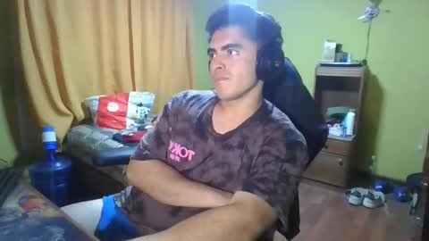 Snapshot of rpaulo25 chatting on January 29, 2025, 11:56 pm rpaulo25 online show from January 29, 2025, 11:56 pm