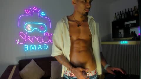 Snapshot of rpoolrboy chatting on February 10, 2026, 8:35 pm POOL online show from February 10, 2026, 8:35 pm