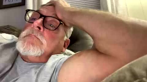 Snapshot of rs006 chatting on October 16, 2025, 3:29 am rs006 online show from October 16, 2025, 3:29 am