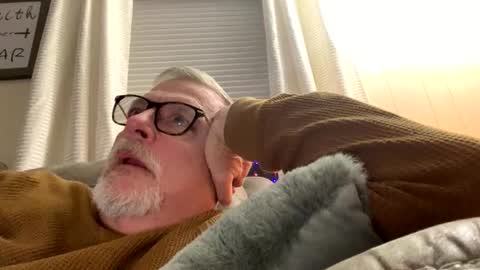 Snapshot of rs006 chatting on December 15, 2025, 3:22 am rs006 online show from December 15, 2025, 3:22 am