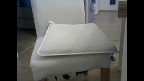 Snapshot of rsindie2 chatting on April 6, 2026, 6:25 am rsindie2 online show from April 6, 2026, 6:25 am