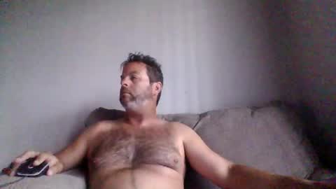 rubbingoneout714 online show from May 20, 2026, 2:56 pm
