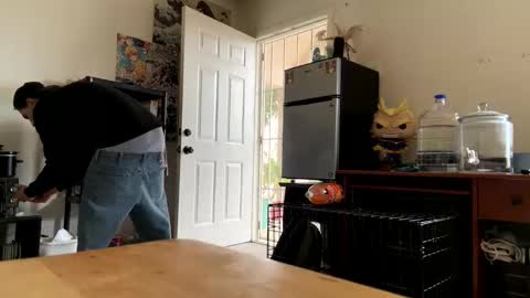 rubenzaragosa09 online show from April 2, 2026, 11:02 pm