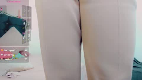 Snapshot of rubi_30 chatting on February 27, 2025, 7:58 pm Rubi i love online show from February 27, 2025, 7:58 pm