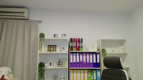 Rubi online show from February 19, 2026, 4:08 am