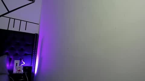 Ruby  online show from March 5, 2025, 7:05 am