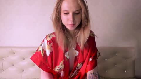 j online show from February 16, 2025, 2:42 am