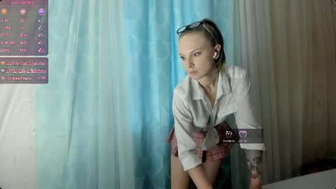 j online show from November 1, 2025, 5:42 am