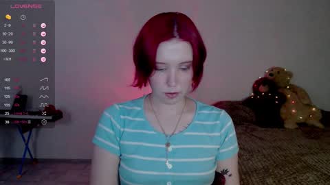 Snapshot of ruby_flame chatting on October 31, 2025, 9:43 am Ruby Flame online show from October 31, 2025, 9:43 am