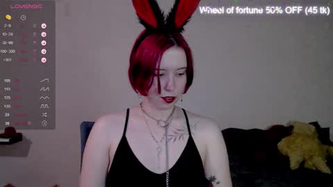 Snapshot of ruby_flame chatting on November 15, 2025, 7:10 pm Ruby Flame online show from November 15, 2025, 7:10 pm