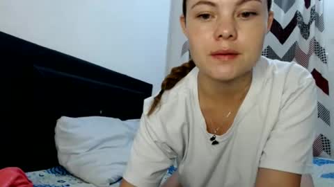 Snapshot of rubyklar chatting on December 18, 2024, 2:42 am Rubyklar online show from December 18, 2024, 2:42 am