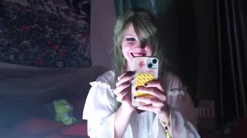 Snapshot of rubylynxxx chatting on July 5, 2026, 6:59 pm rubylynxxx online show from July 5, 2026, 6:59 pm
