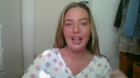 rubyredxxxoxxx online show from June 14, 2026, 7:10 am
