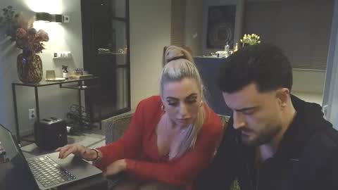 Snapshot of rubyroseandtastytim chatting on March 29, 2026, 12:21 am rubyroseandtastytim online show from March 29, 2026, 12:21 am