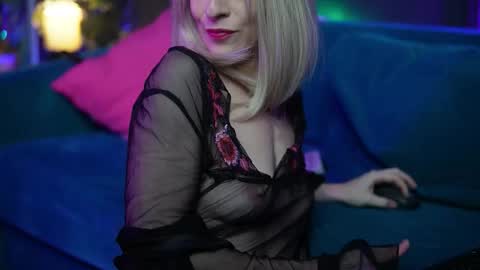 Snapshot of rubyrya chatting on February 24, 2026, 12:19 am Ruby online show from February 24, 2026, 12:19 am