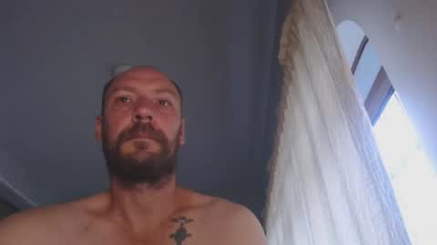 rubyscarlet_ online show from February 8, 2026, 9:23 am