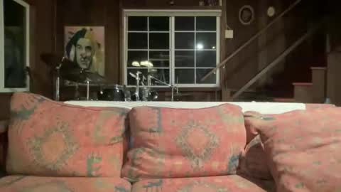 rubywavesback online show from November 10, 2025, 4:44 am