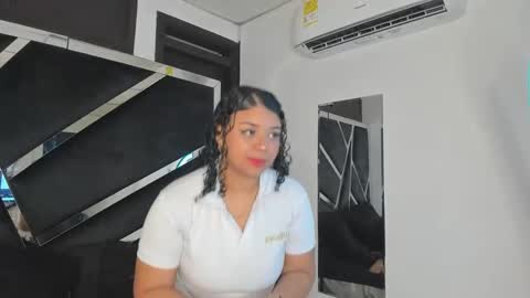 rubyxht online show from October 24, 2025, 12:56 pm