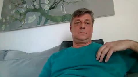 rudeski online show from April 16, 2026, 5:03 pm