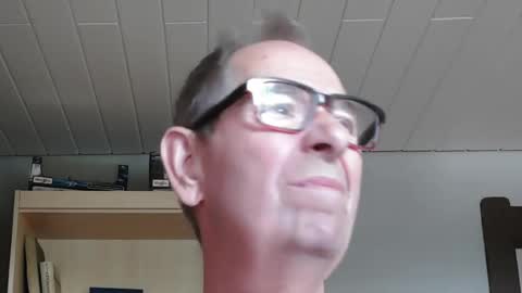 Snapshot of rudi1959_mini chatting on July 1, 2026, 7:32 am Rudi online show from July 1, 2026, 7:32 am
