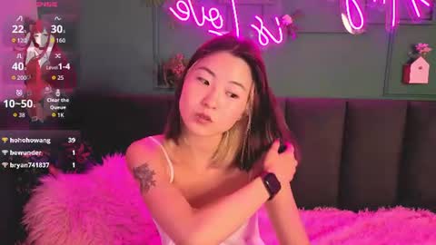 Snapshot of runi_asian chatting on July 17, 2026, 1:34 am Runi online show from July 17, 2026, 1:34 am