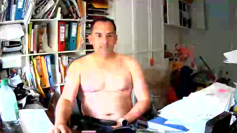 Snapshot of runner1978 chatting on May 29, 2026, 2:48 pm runner1978 online show from May 29, 2026, 2:48 pm