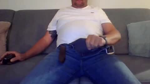 runner_1978 online show from September 21, 2025, 8:10 pm