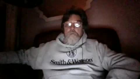 Snapshot of runningaround60 chatting on December 20, 2024, 10:05 am runningaround60 online show from December 20, 2024, 10:05 am