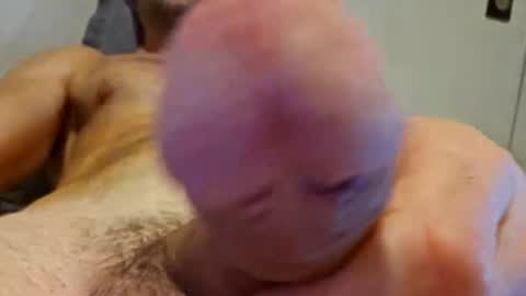 ruscoe16 online show from November 9, 2025, 2:37 pm