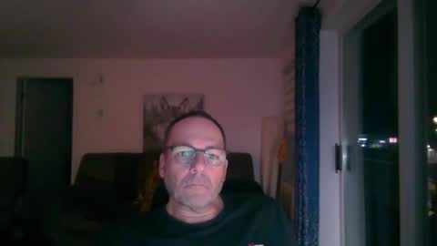 rushse886410 online show from June 7, 2026, 4:27 am