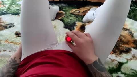 Ruskinni online show from April 19, 2026, 12:04 pm