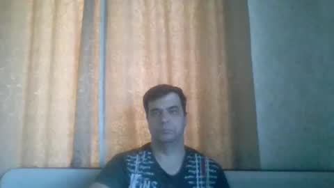 rusqadisx online show from September 28, 2025, 9:25 am