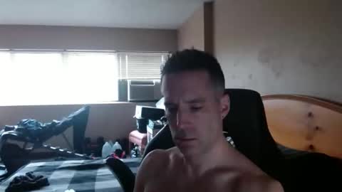 Snapshot of rustic_cuse_777 chatting on February 18, 2026, 4:14 pm rustic_cuse_777 online show from February 18, 2026, 4:14 pm